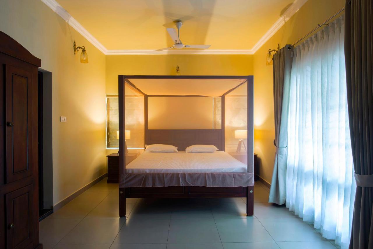 Alencherry Plantation Homestay Thekkady Bagian luar foto