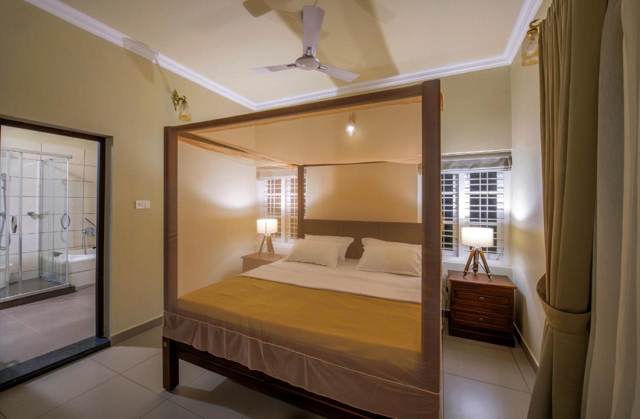 Alencherry Plantation Homestay Thekkady Bagian luar foto